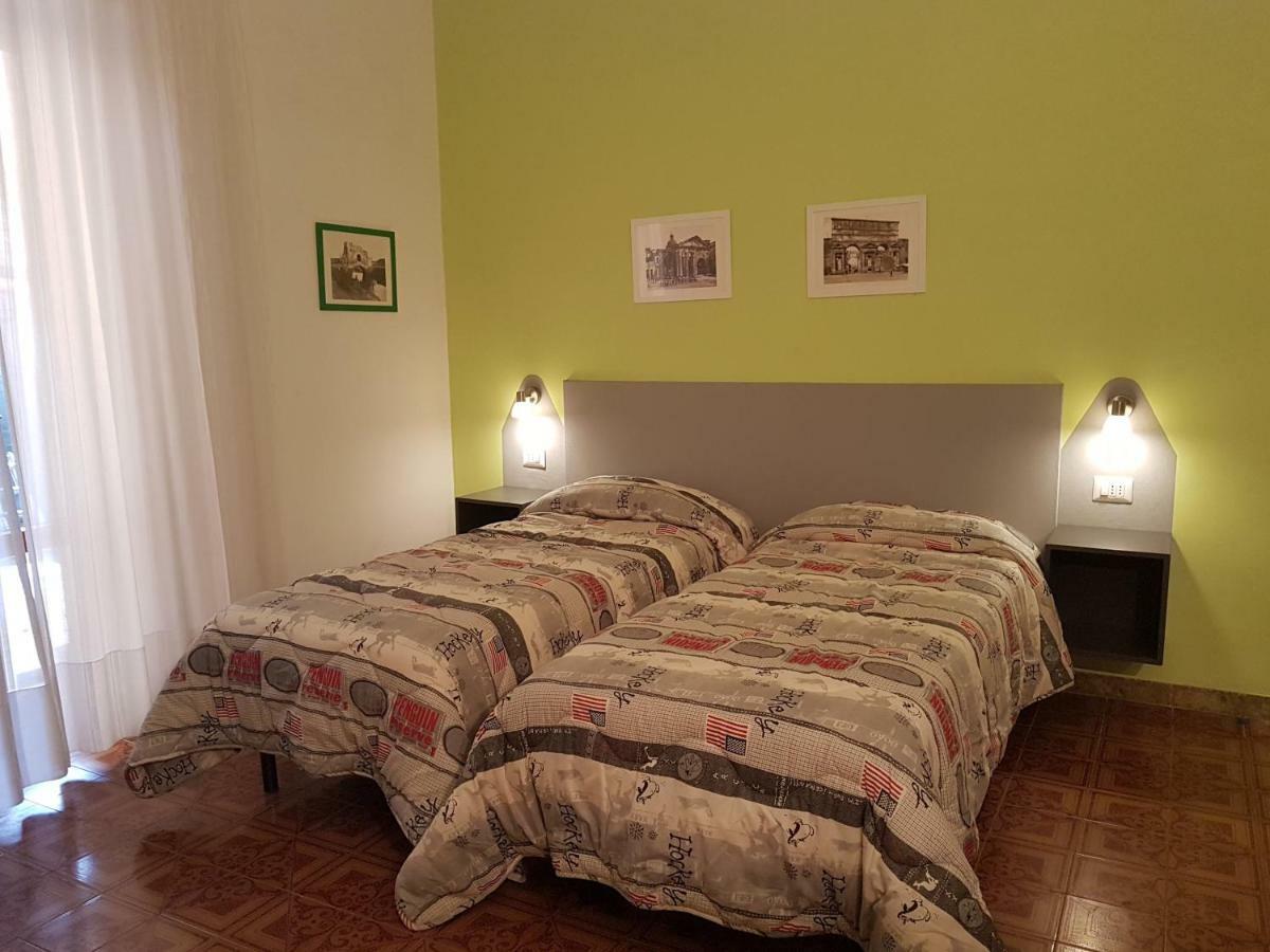 L'Arancio B&B Cecchina Exteriör bild